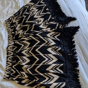 Eye candy design fringe shorts
